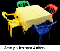 Mesa y sillas para 4 niños
